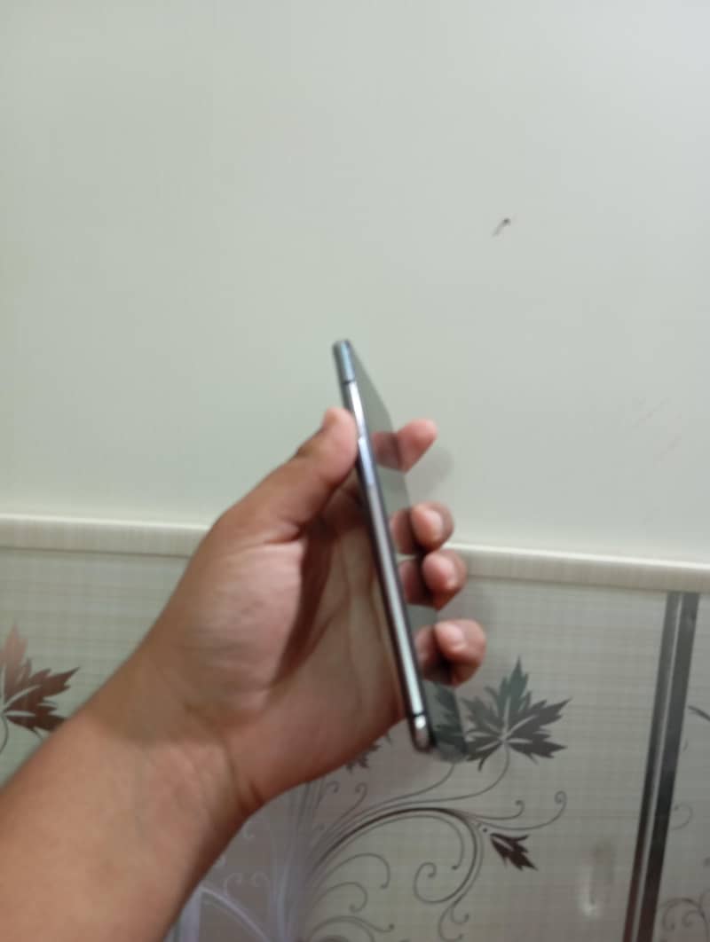 One Plus 7T 5