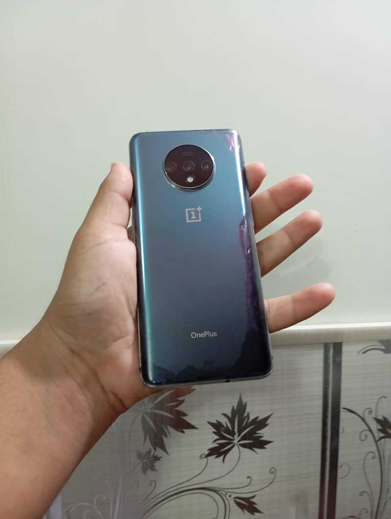 One Plus 7T 6