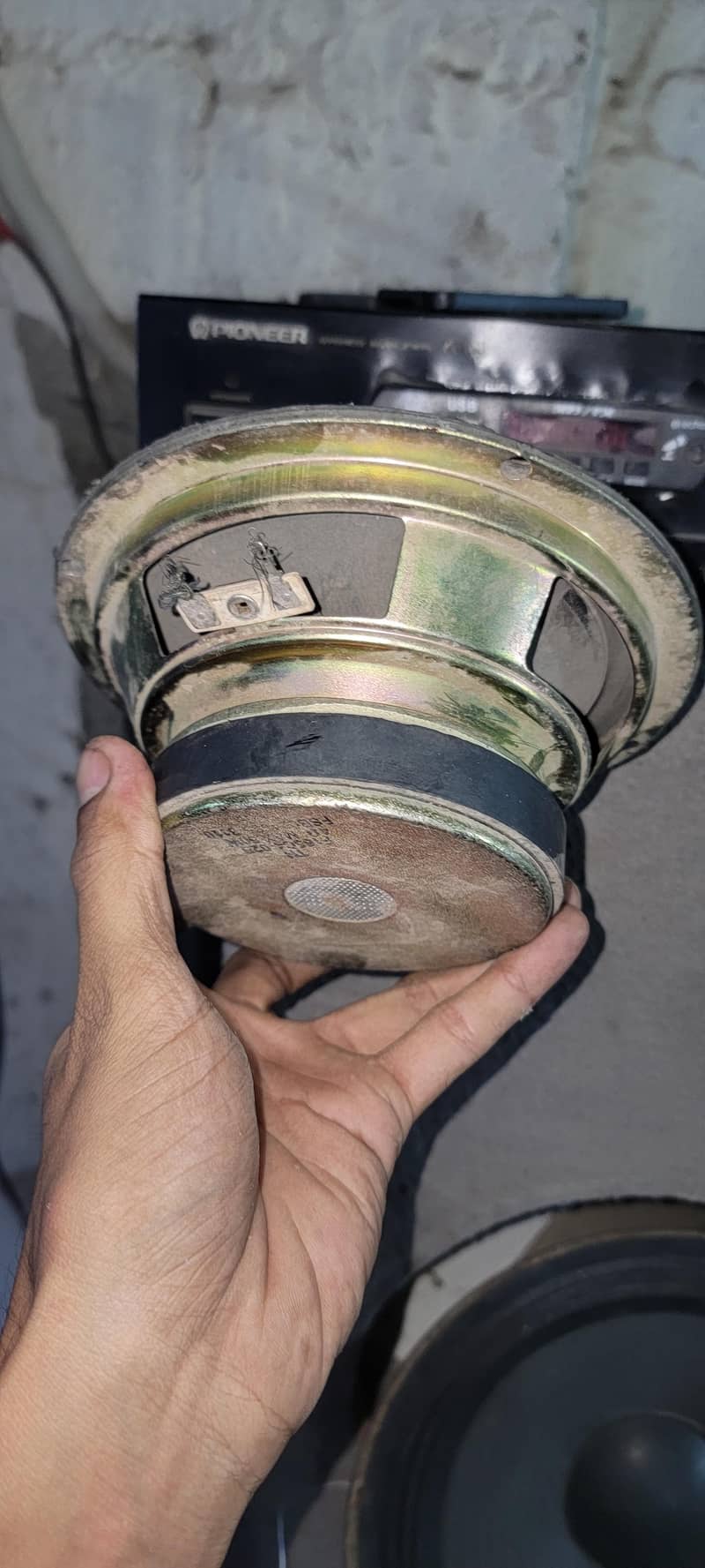 speakers 9