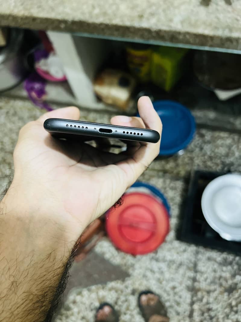 IPhone 11 Non Pta 2