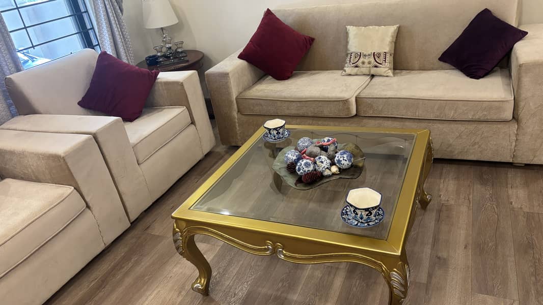 Center table set 0