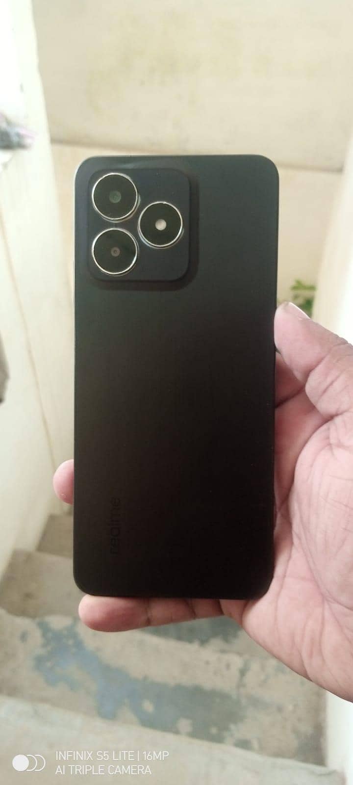 Realme C53 2