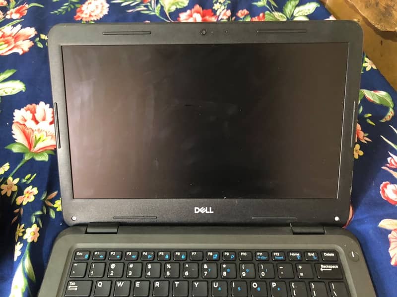 DELL I3 8th generation 6