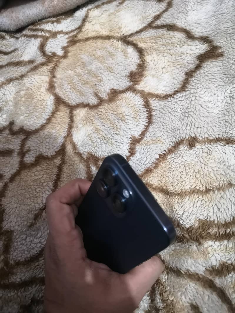Apple iPhone 15 Pro Max jv 4