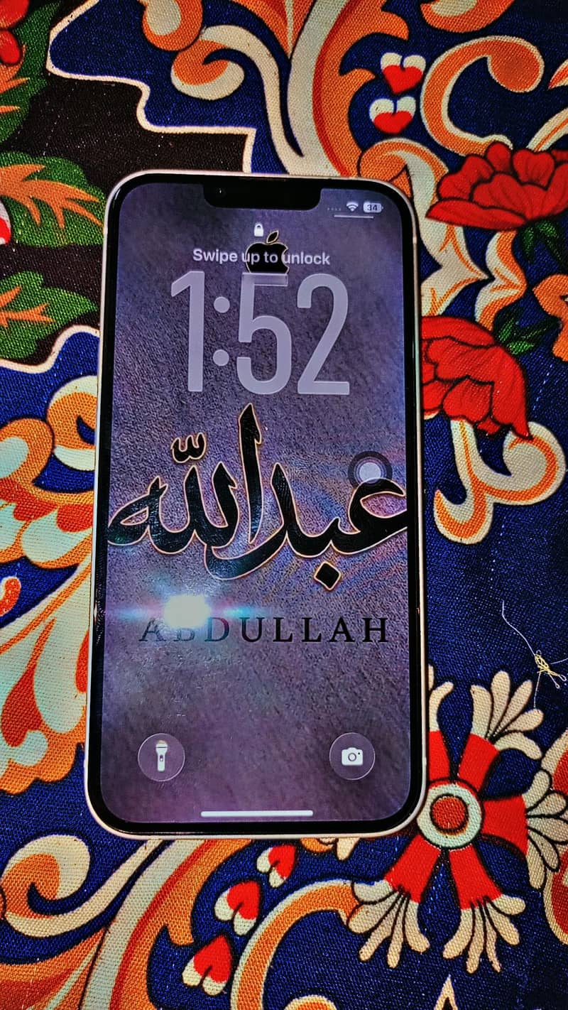 Apple iPhone 13 2