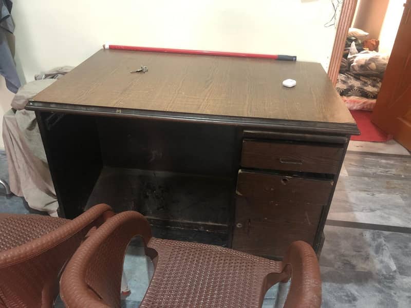 counter and two chairs 2