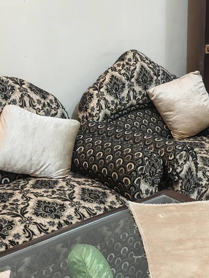 5 seater sofa 4