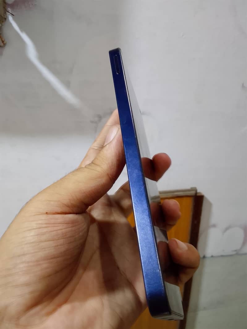 Samsung Mobile A06 3