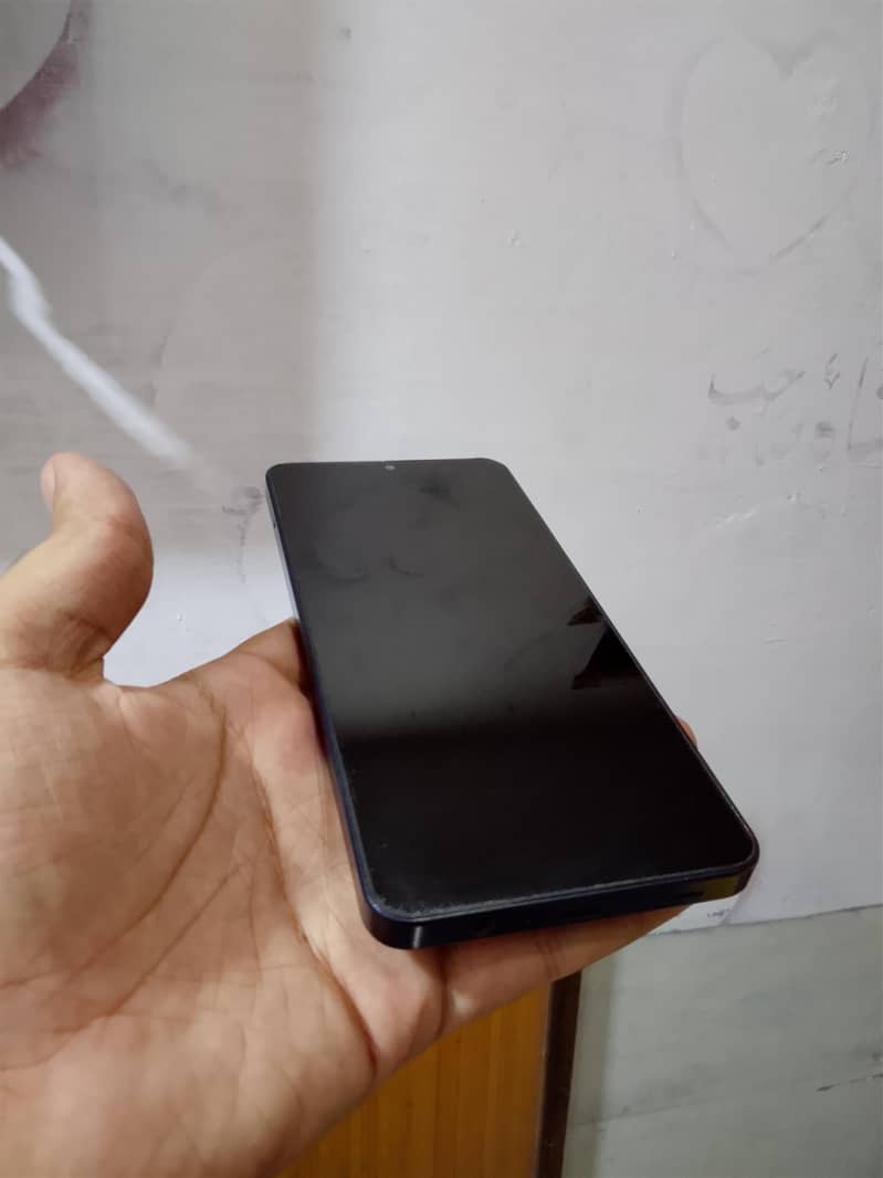 Samsung Mobile A06 4
