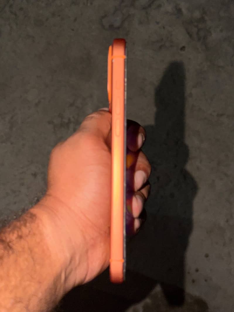 Apple iPhone 17 Pro Max 3