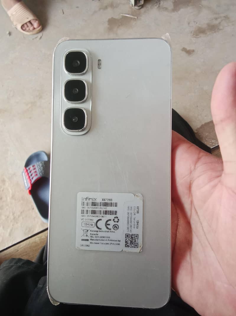 Infinix hot60i 3