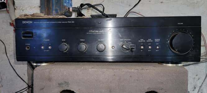 Denon Amplifier 4 channel