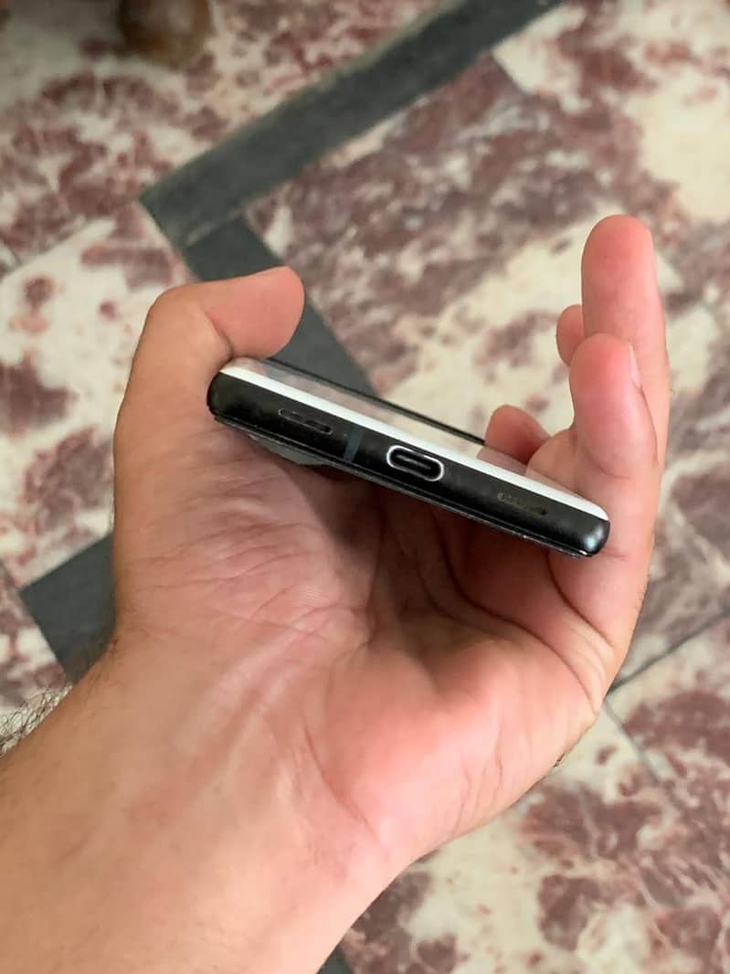 goolal pixel 6a 5