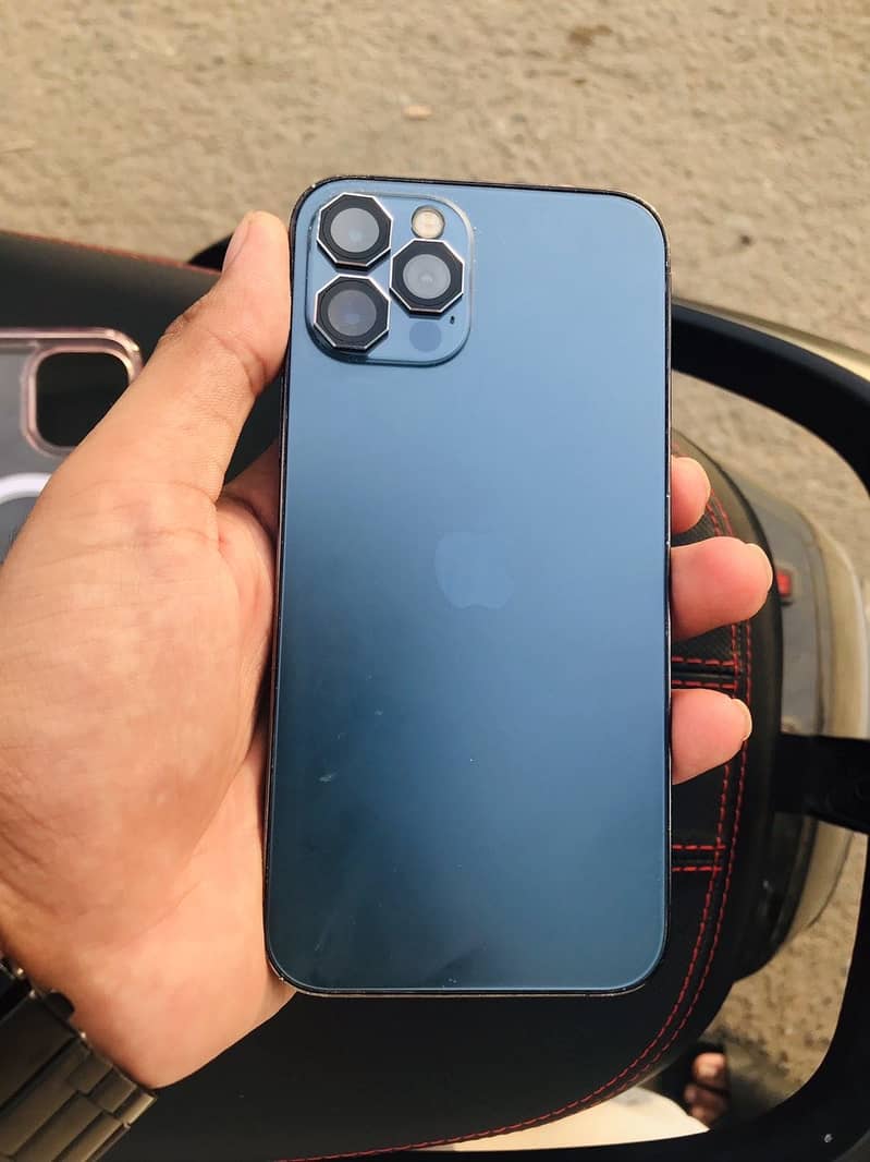 Apple iPhone 12 Pro 1