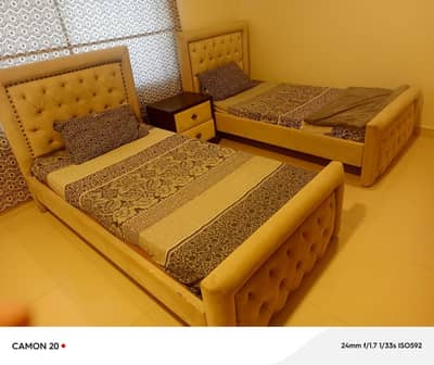 Aesthetic Twin Beds with Cushioning