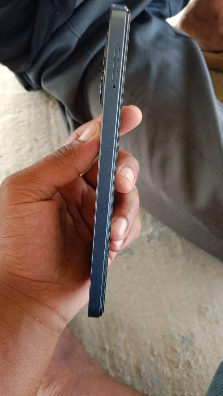 Tecno Spark Go1 4
