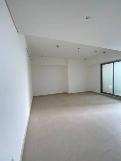 Emaar Panorama | Rare 3-Bed + Maid | Aar Paar Sea & City Views | Higher Floor 25% Down payment & 75% in 6 Months
