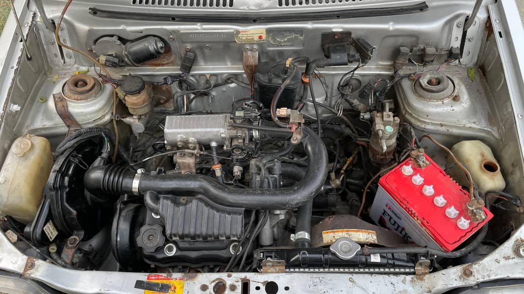 Suzuki Mehran VXR 2012 10
