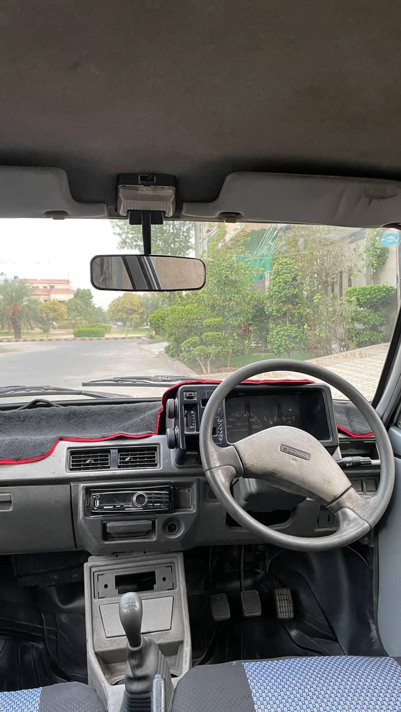 Suzuki Mehran VXR 2012 12