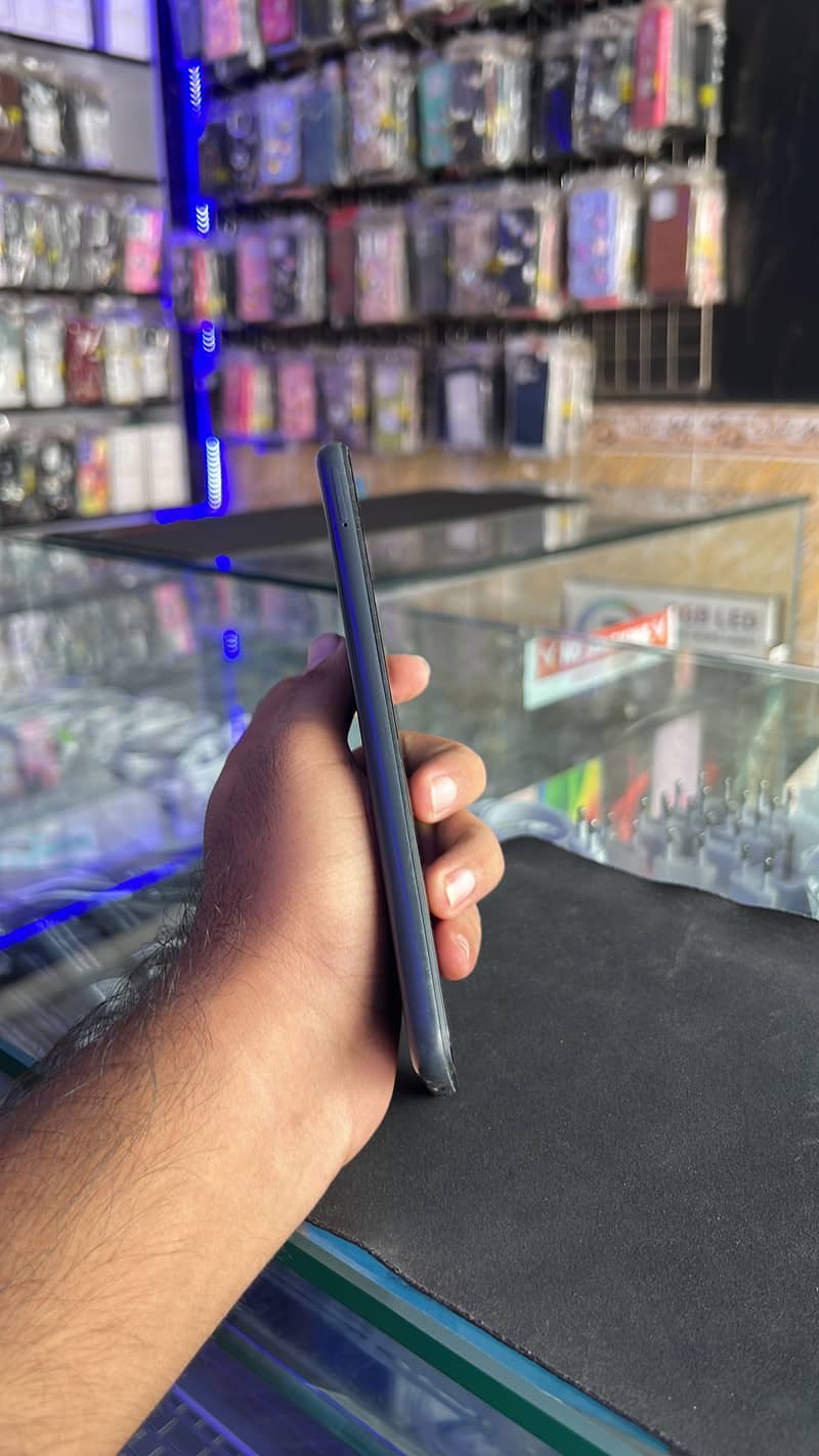 Samsung Mobile A13 2