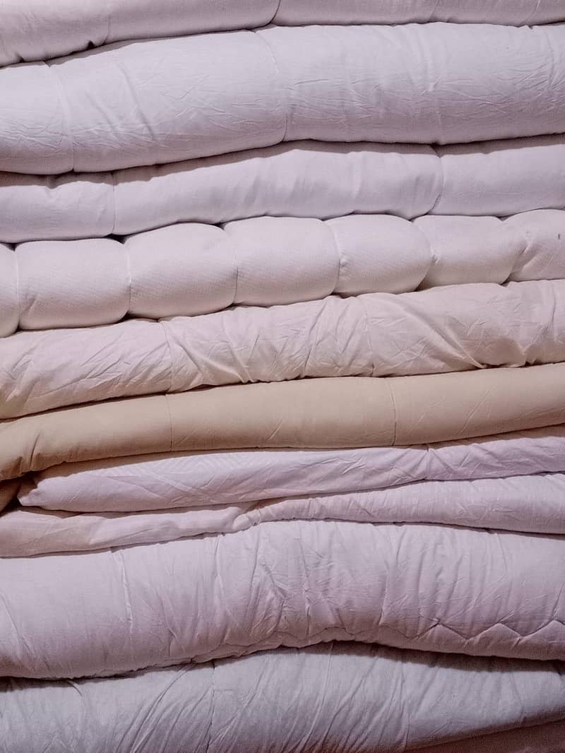 UK Vicky Razai/Quilts/Comforters. 3
