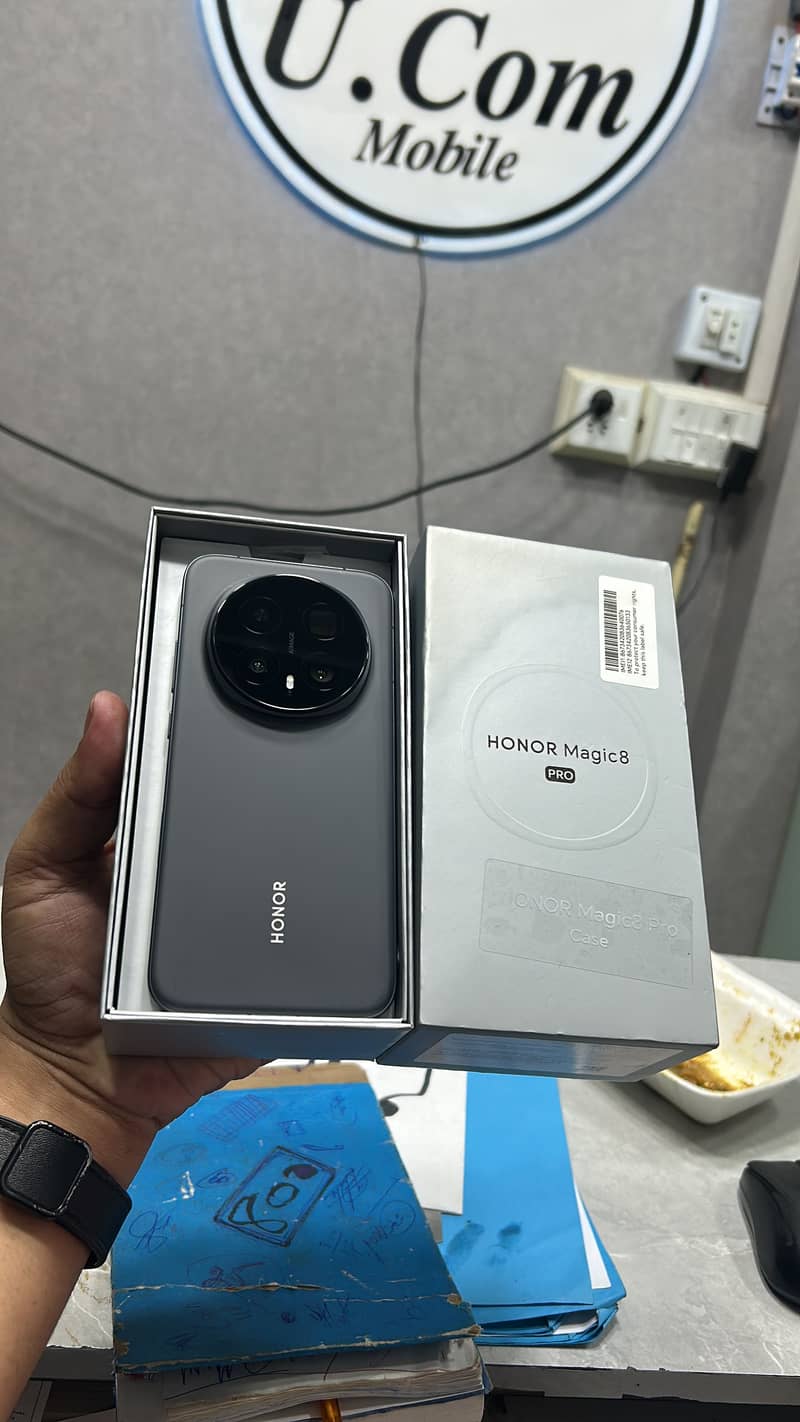 Honor 8 Pro 3