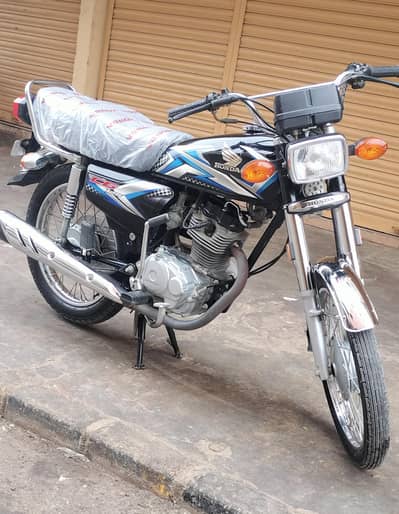Honda CG-125. . . . . {2025} Karachi Number. . . . . 0303/0255582