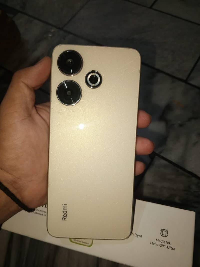 Xiaomi Redmi 13 1
