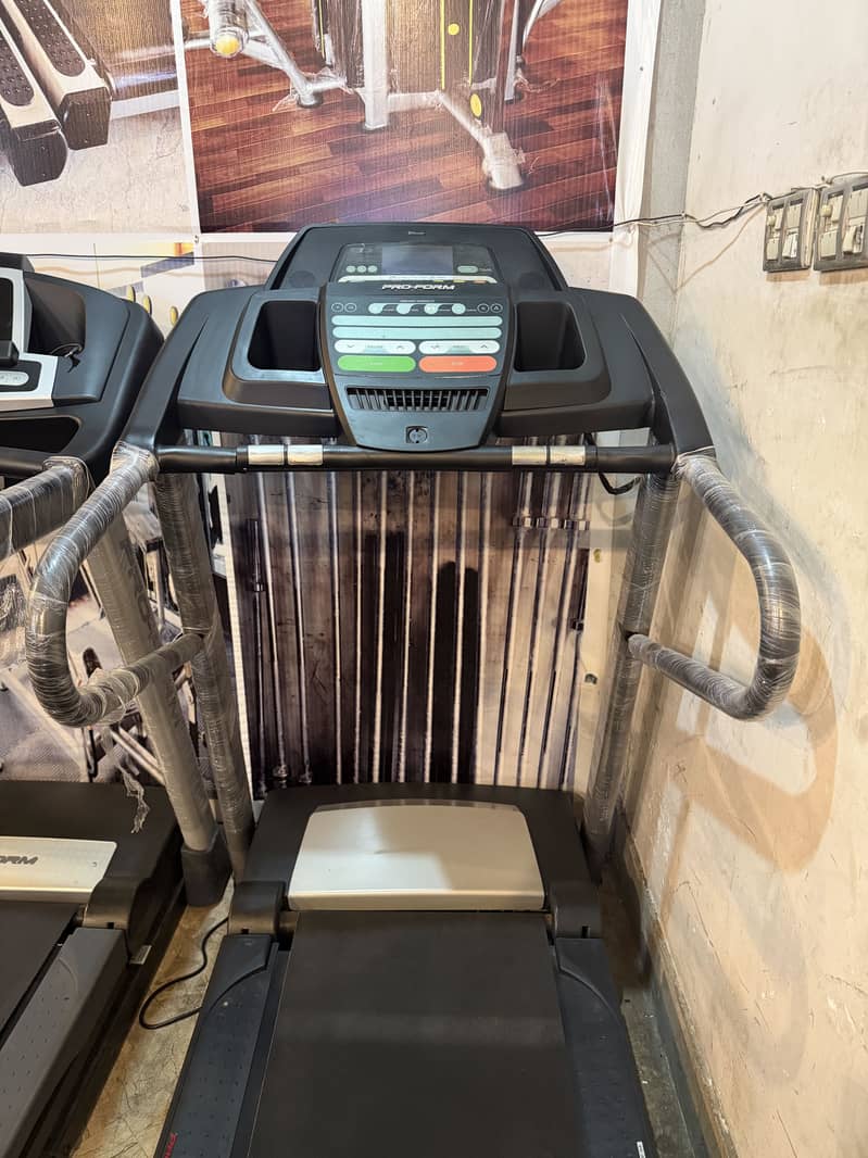Treadmill / Running Machine / Electric treadmill / walking machine 12