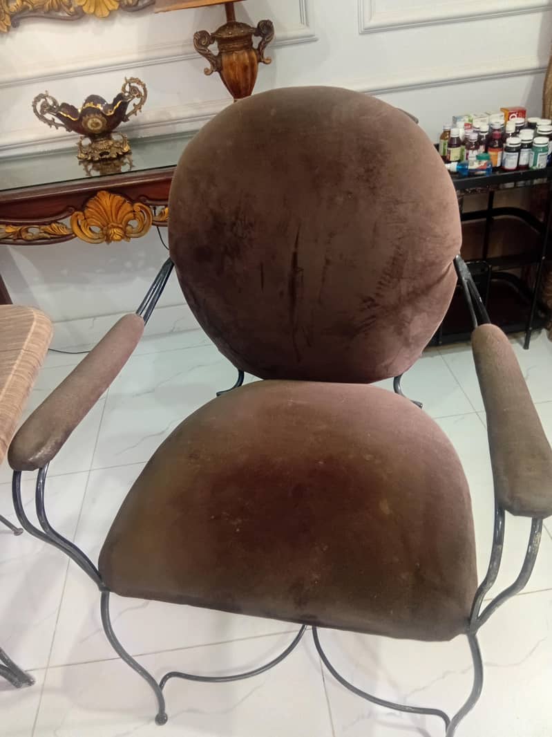 Dining Table 6 chsirs Solid Rot Iron 3