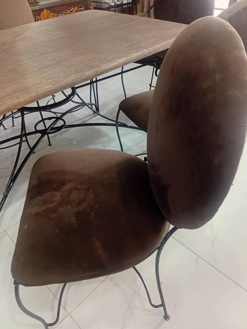 Dining Table 6 chsirs Solid Rot Iron 8