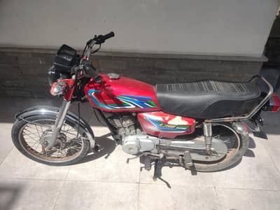 United CG 125