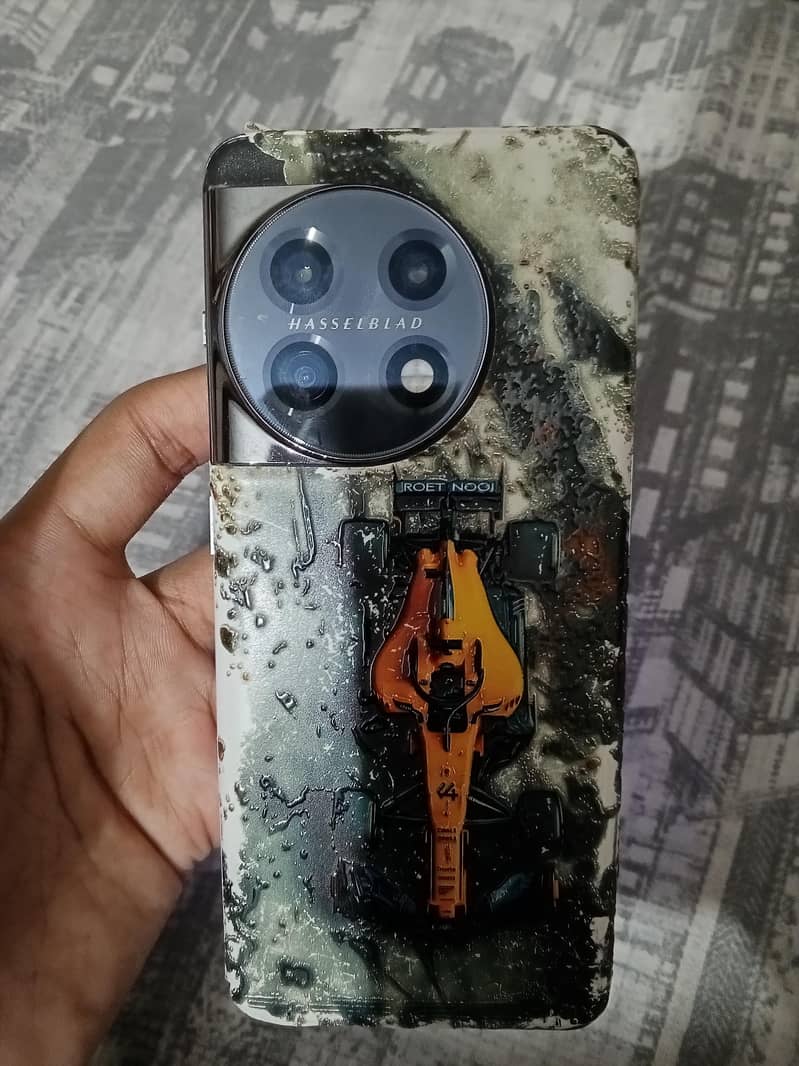 One Plus 11 5G 1