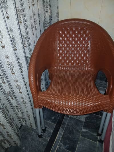 3 Chairs For Slae Like Brand new