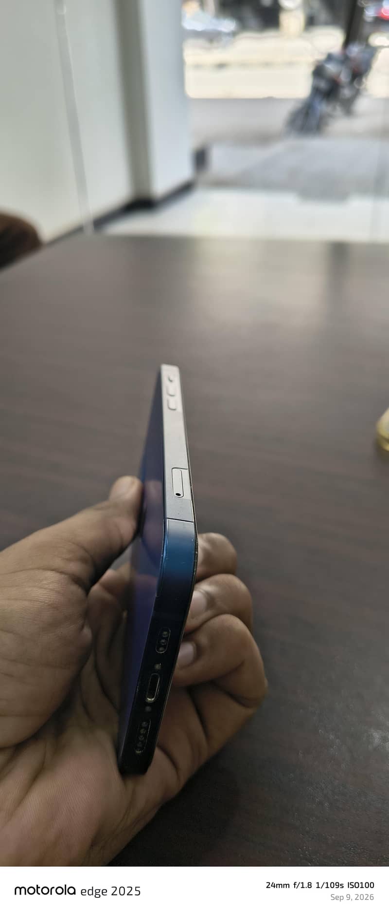 Apple iPhone 12 2