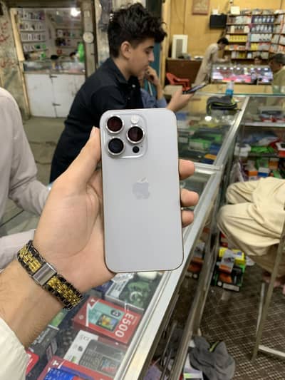 iPhone 15 pro mdm nature titanium Exchance possible
