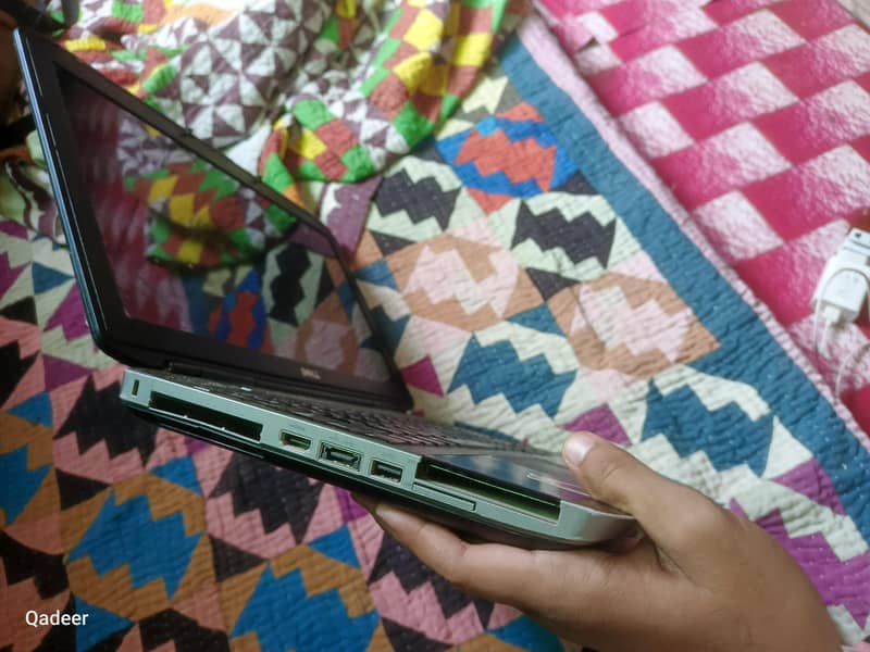 Dell Laptop 5