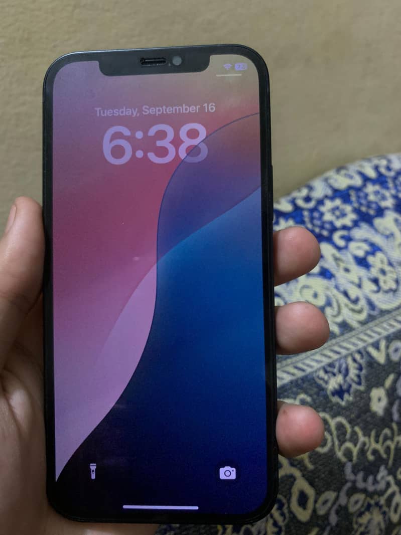 Apple iPhone 12 0