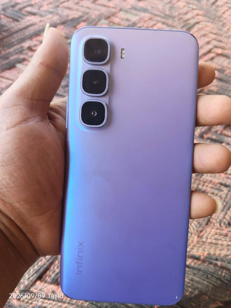 Infinix Hot 60pro plus 6