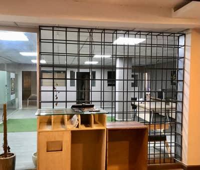 GOOD FIND Fully Furnished Office for Rent in Blue Area Islamabad Location: Jinnah Avenue, Blue Area, Islamabad Size: 3000 Sqft Floor: 2nd Floor