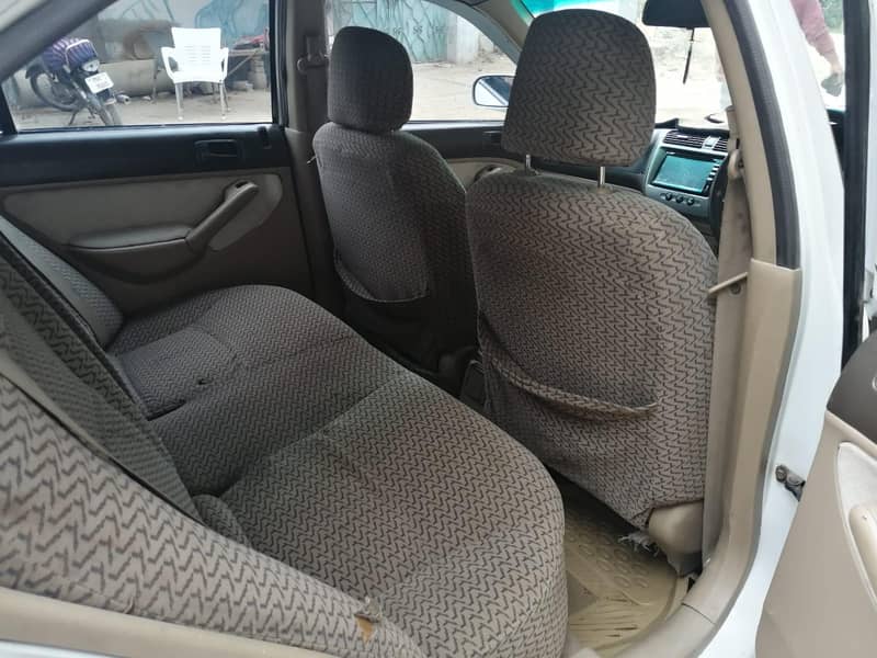 Honda Civic 2004 Automatic 11