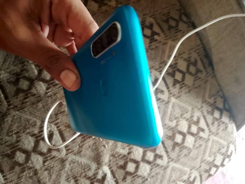 Realme 5i 1