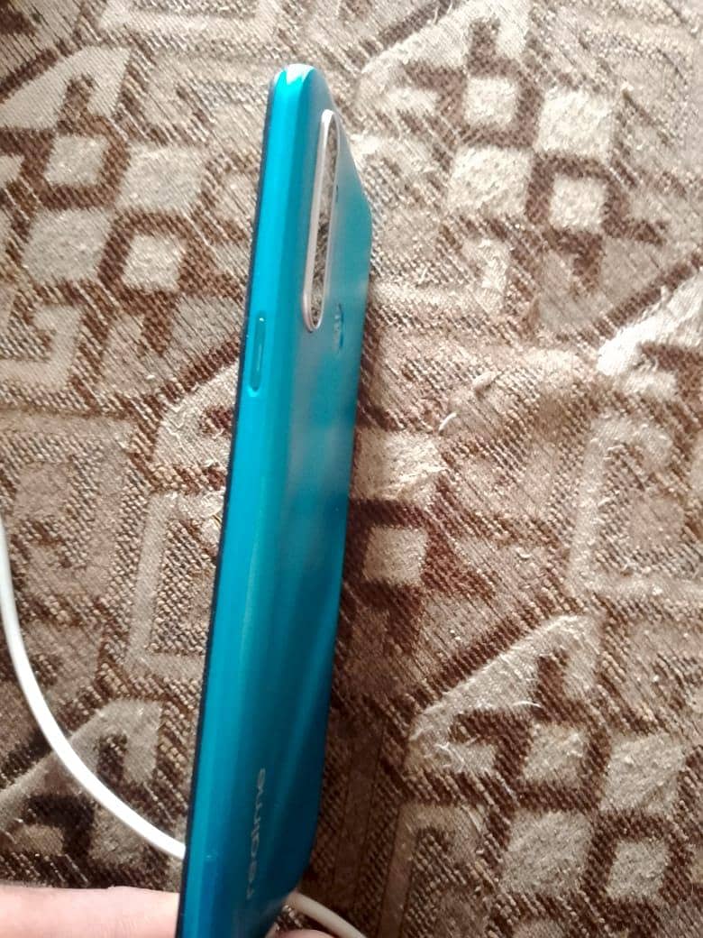 Realme 5i 2