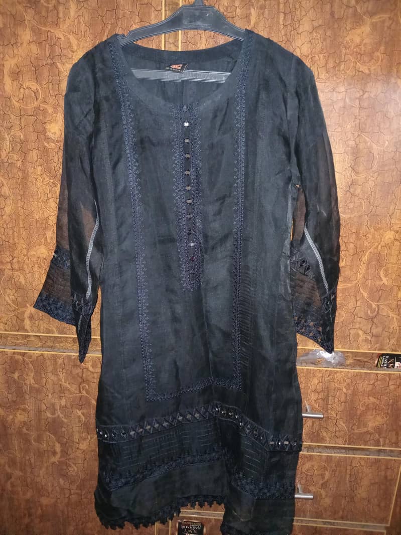 dress 0