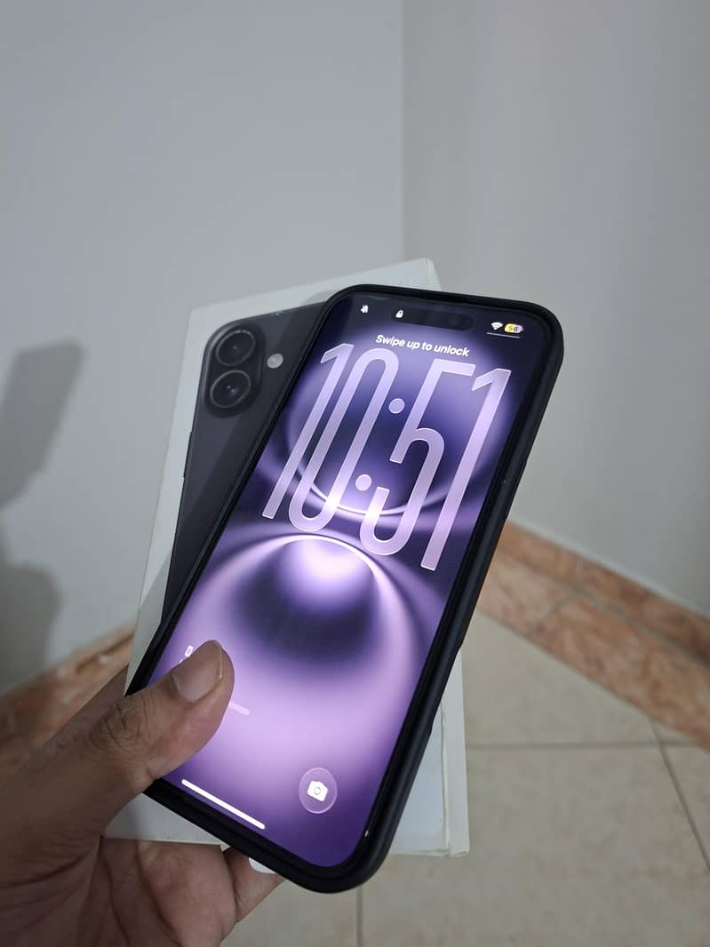 Apple iPhone 16 Plus 2