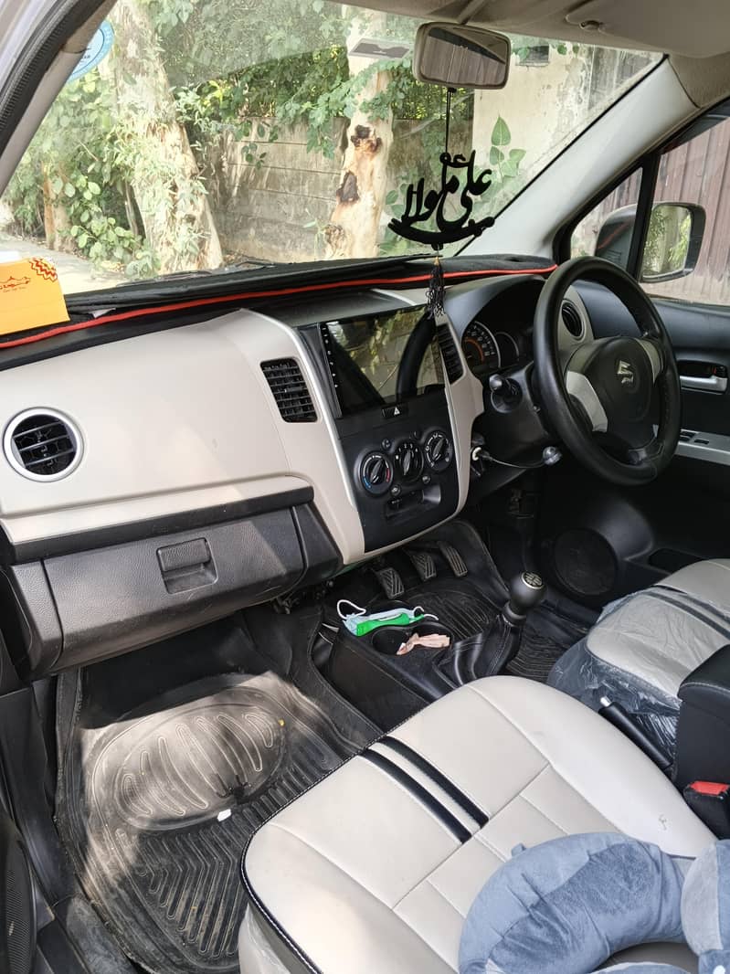 Suzuki Wagon R 2017 5