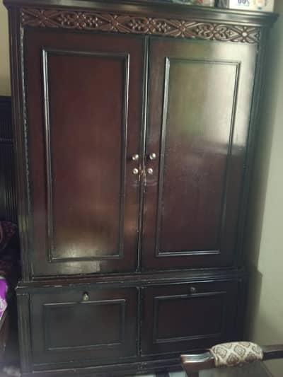 wardrobe