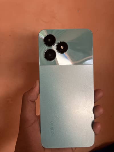 Realme c51