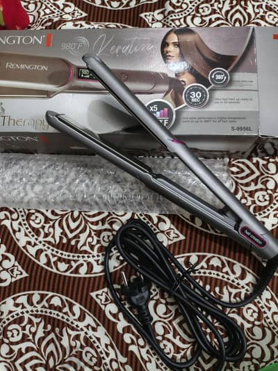 Regmention hair straightener