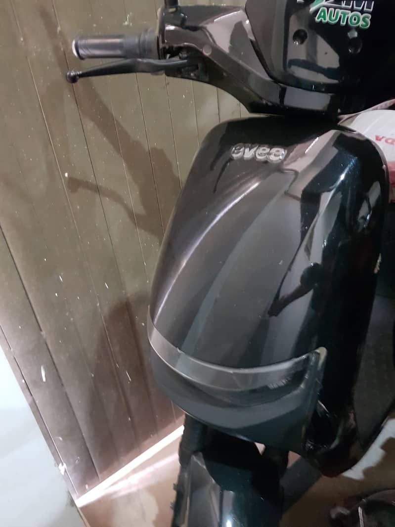 Scooty evee 2